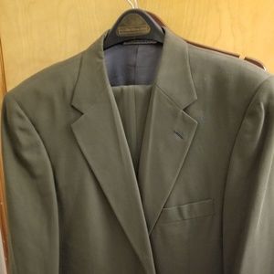 Men's suit